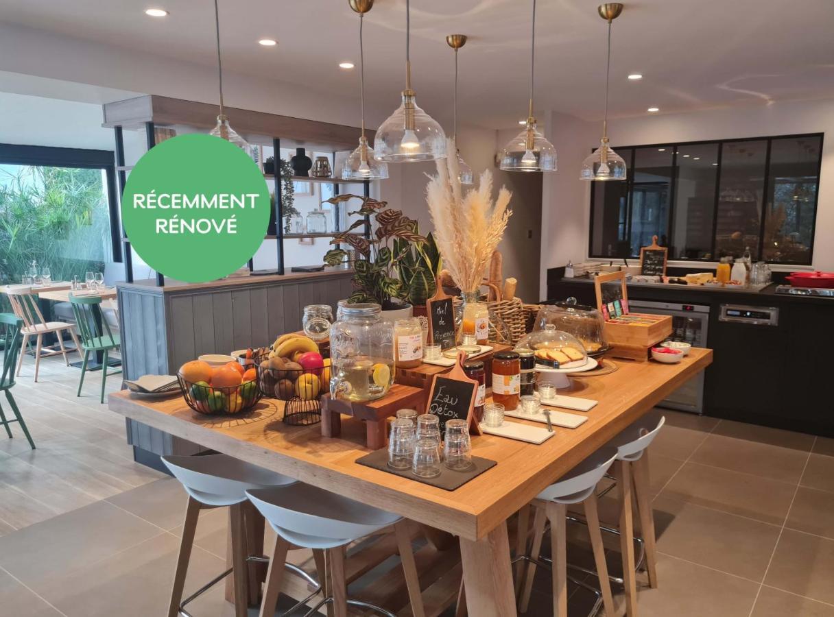 Campanile Centre Sortie 21 Sur A7 A9 Hotel Orange (Vaucluse)
